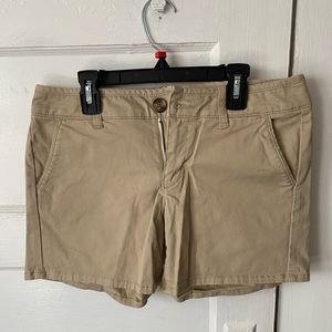 American Eagle midi stretch khaki shorts